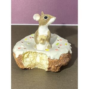 After the Party Mouse in Doughnut Chipped Ear See photos Munro 1995